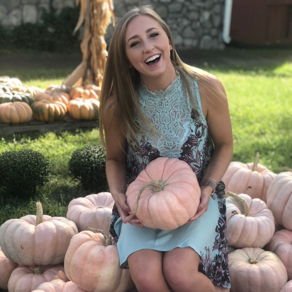 Meet your Posher, Allie